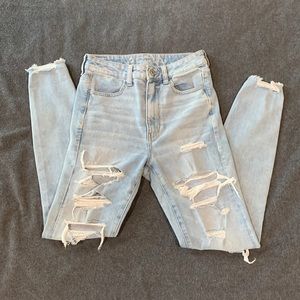 AMERICAN EAGLE High Rise Jean Jegging - size 6